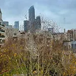 Celine 4 Avec Chambre, La Defense * Пюто